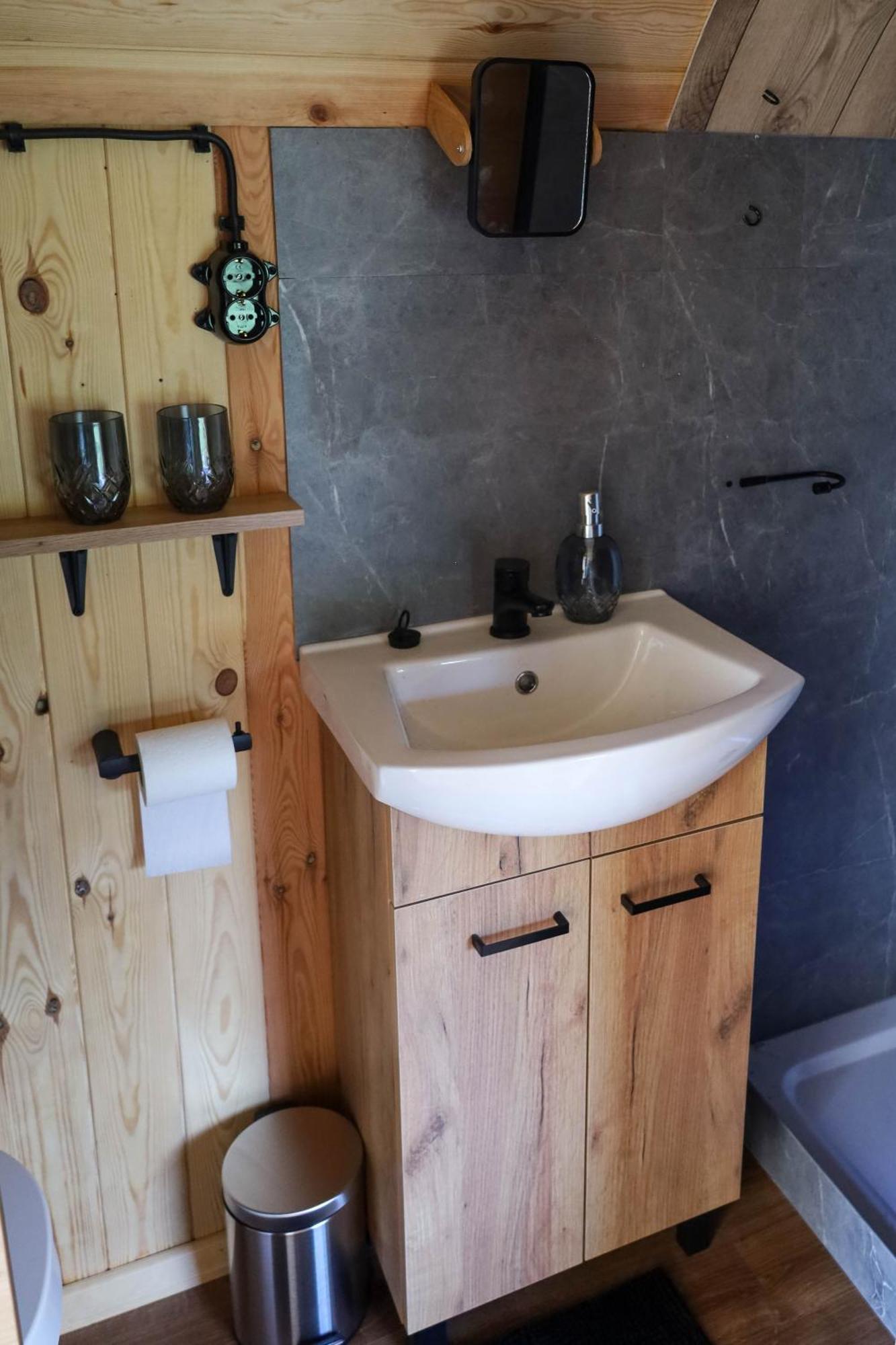 Oaza Swiety Spokoj - Domek Z Balia I Jacuzzi Rzasnik Buitenkant foto